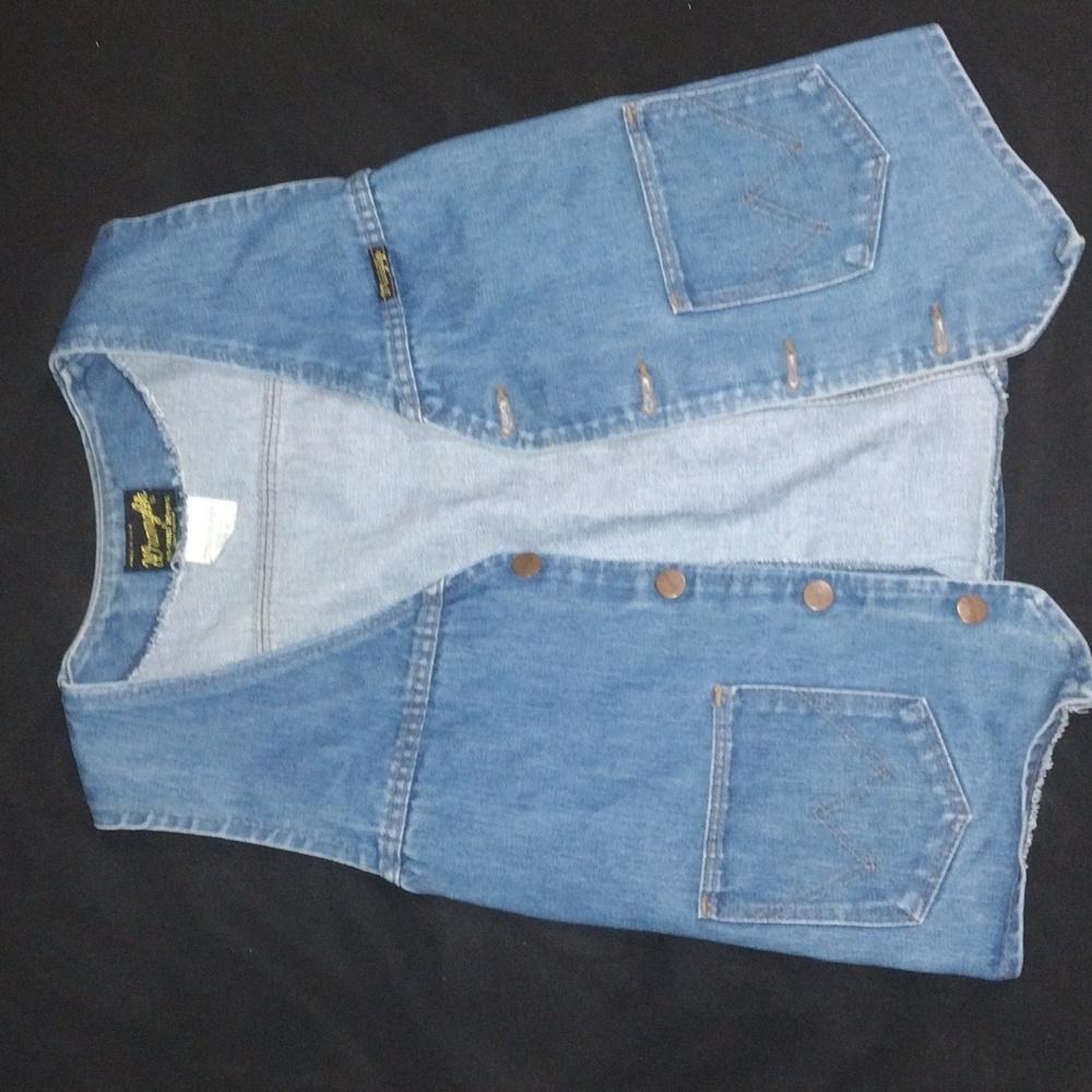 Vintage 70s Wrangler No Fault Denim Vest Made in U.S.A